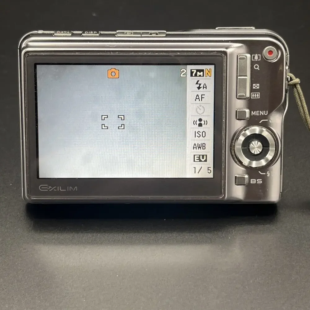 Casio Exilim EX-S770 7.2MP Silver Digital Camera Box Manual Charger New Battery